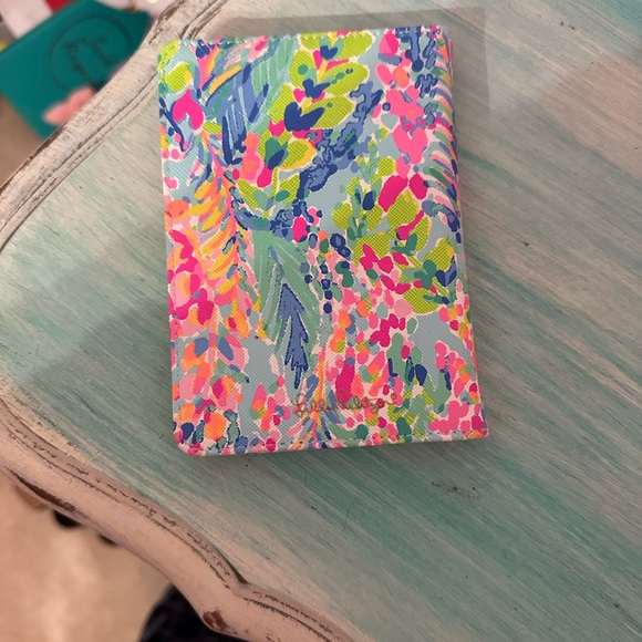 Passport cover, gently used - Picture 2 of 3